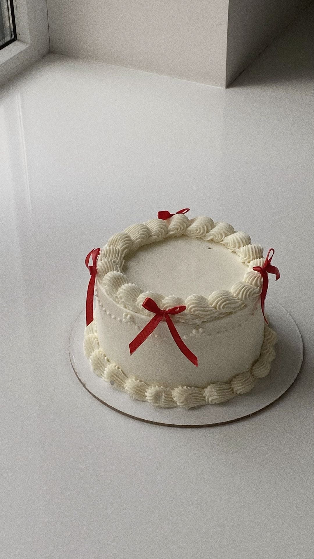 Bento Bows Cake